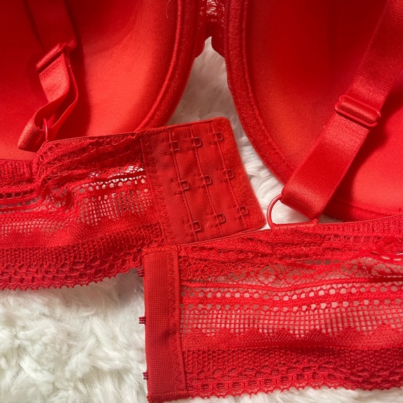 Ashley Stewart Lace Underwired Red T-Shirt Bra T-Shirt 38C - Picture 14 of 15